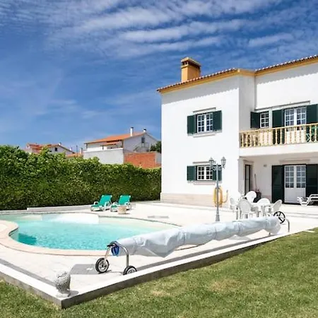 Nyaraló Nuvemcristina *